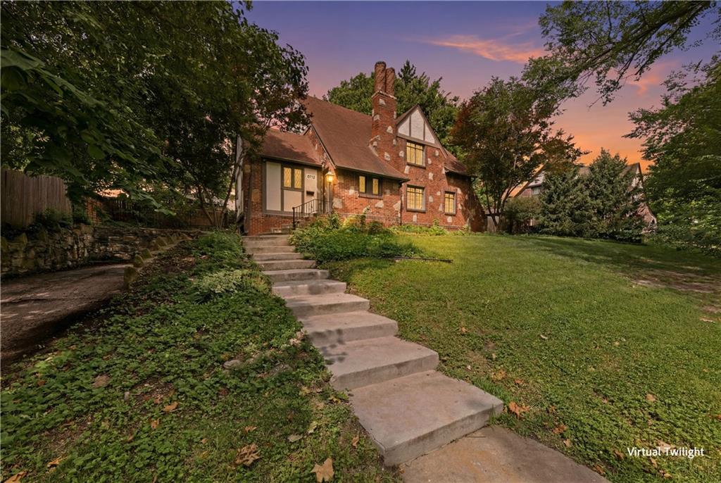 Listing Photo MLS #HMS2629395