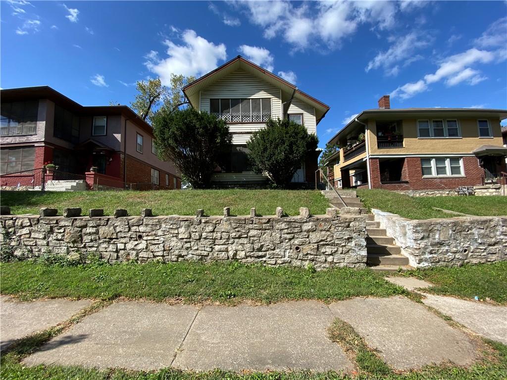 Listing Photo MLS #HMS2629703