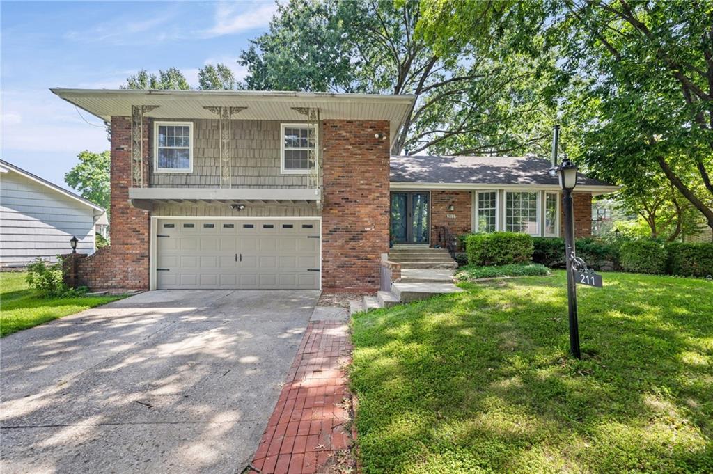 Listing Photo MLS #HMS2629926