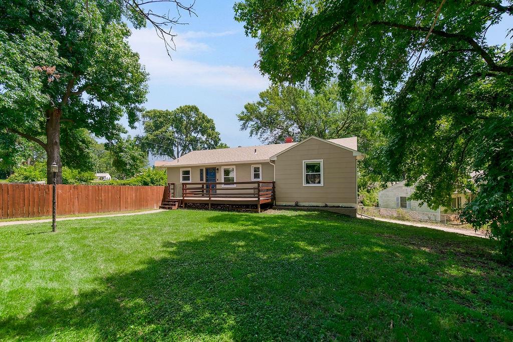 Listing Photo MLS #HMS2629995