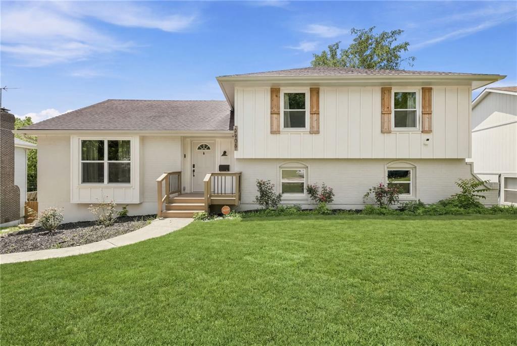 Listing Photo MLS #HMS2630183