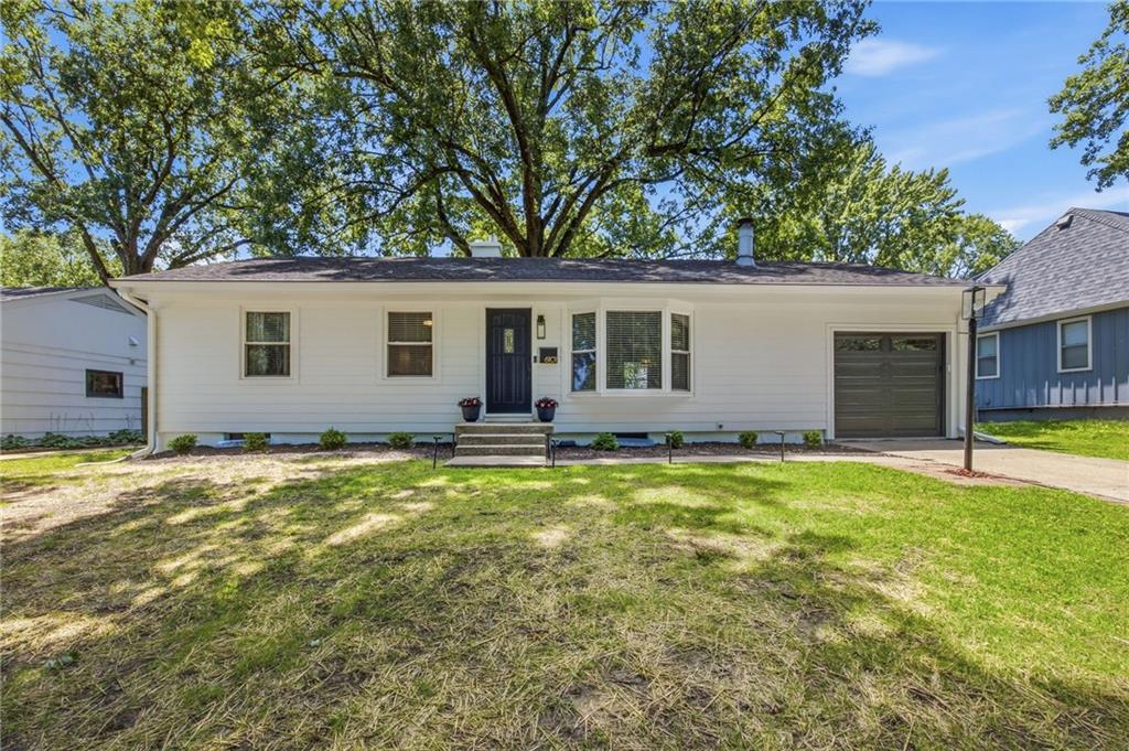 Listing Photo MLS #HMS2630224