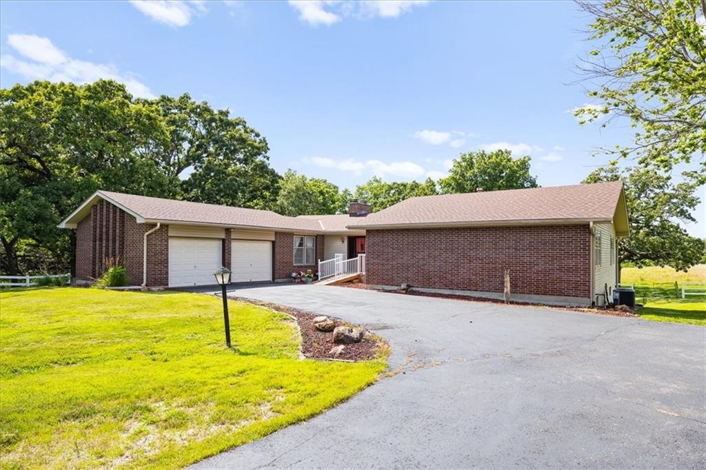 Listing Photo MLS #HMS2630257