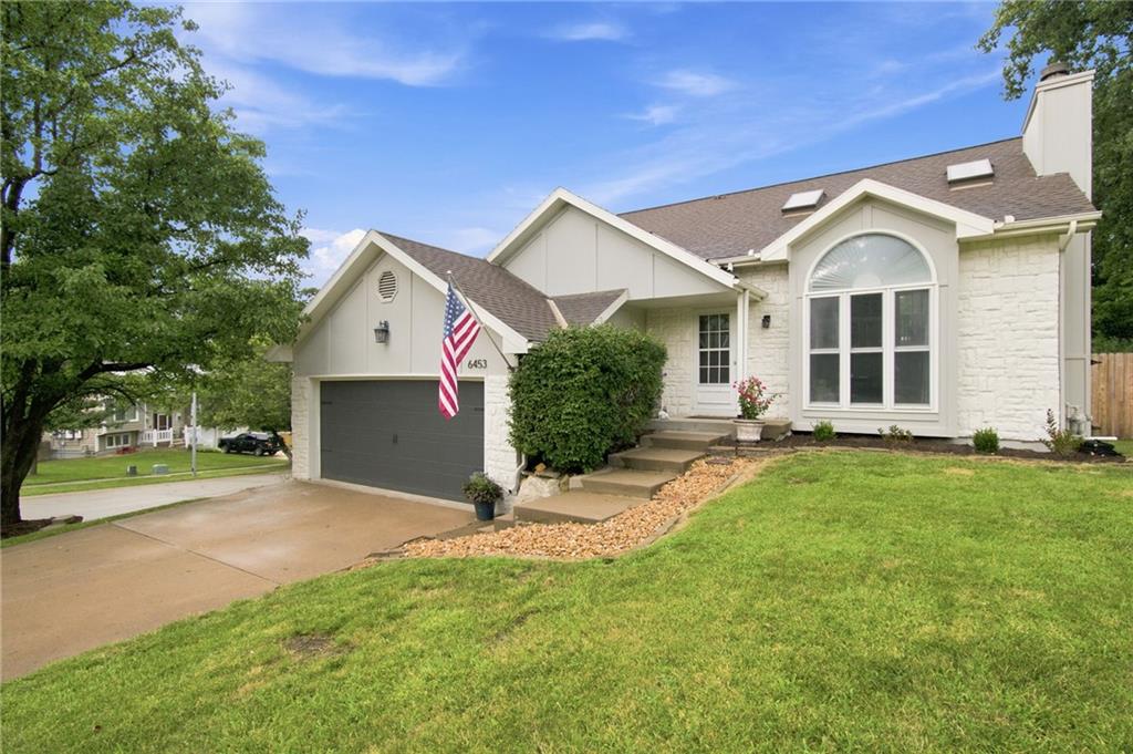 Listing Photo MLS #HMS2630567