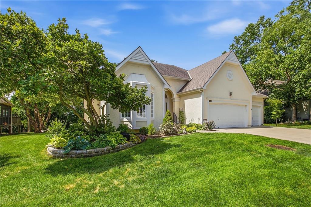 Listing Photo MLS #HMS2630777