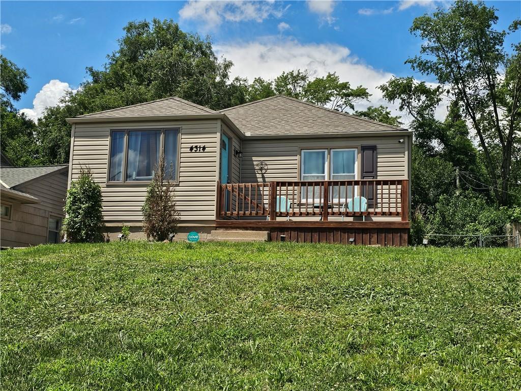 Listing Photo MLS #HMS2630921