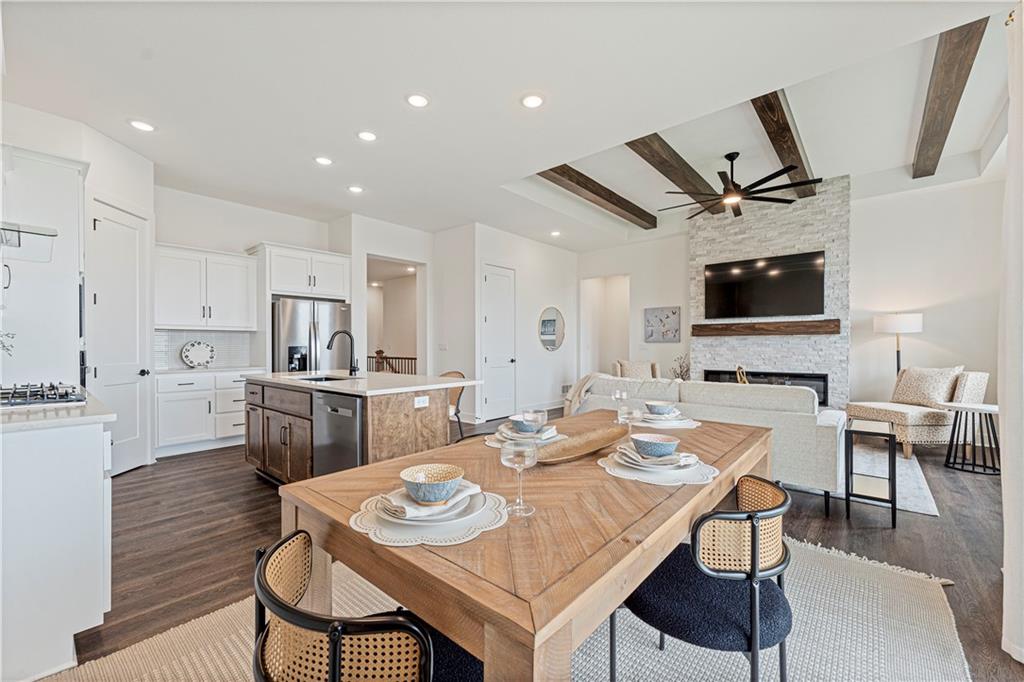 Listing Photo MLS #HMS2630934