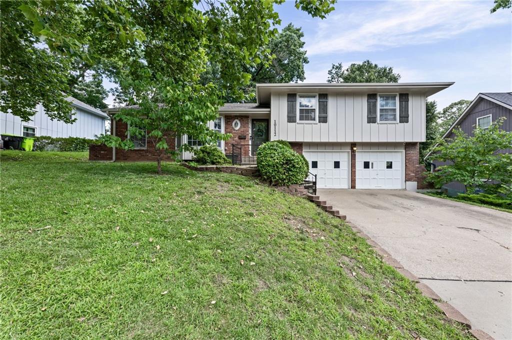 Listing Photo MLS #HMS2631096