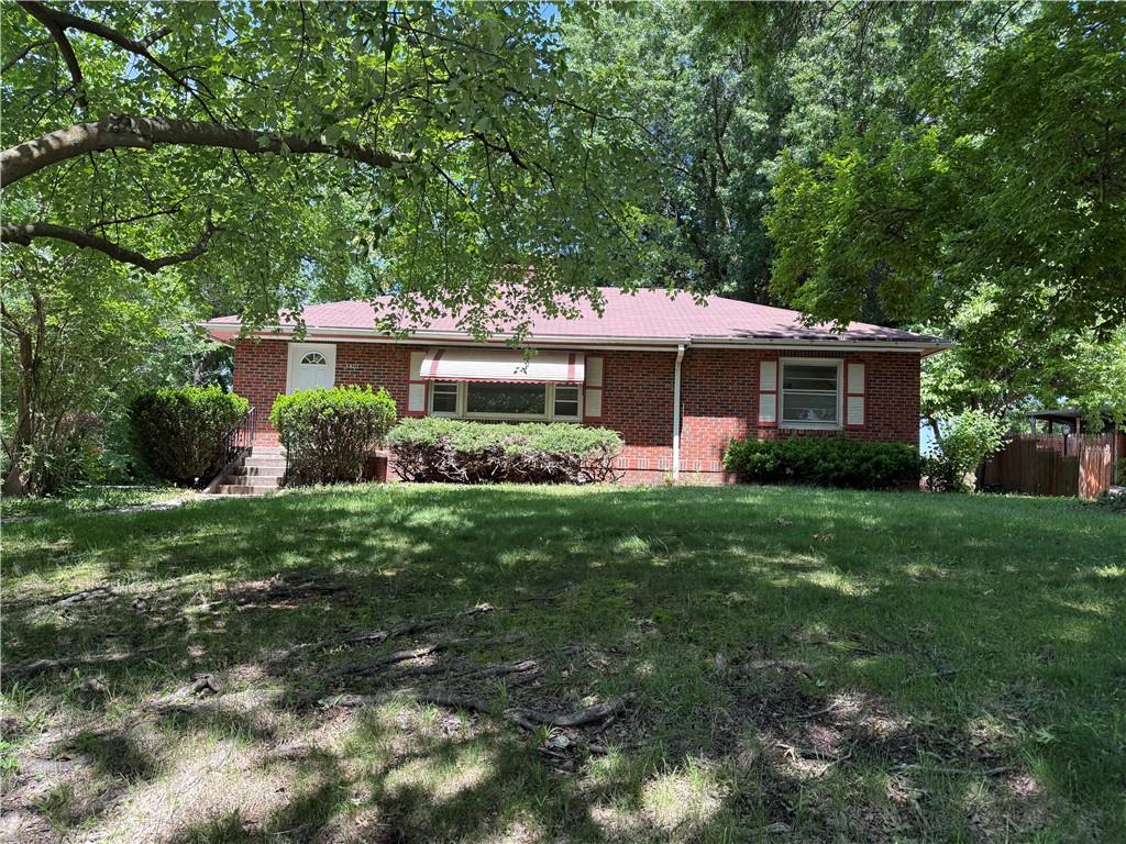 Listing Photo MLS #HMS2631229