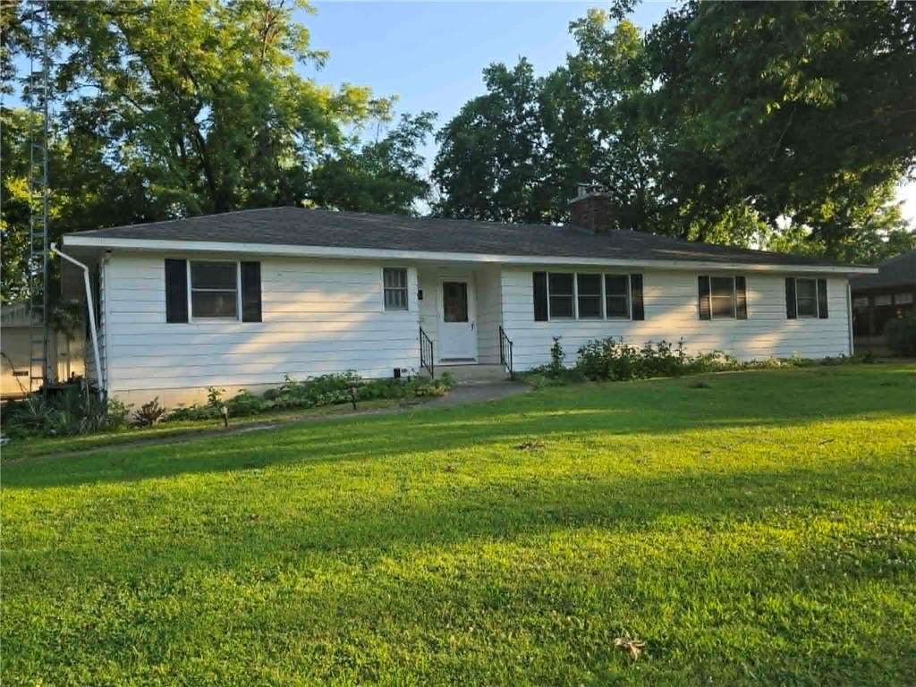 Listing Photo MLS #HMS2631260
