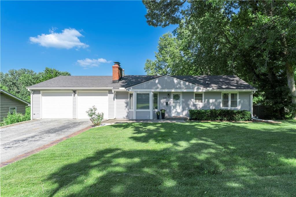 Listing Photo MLS #HMS2631353