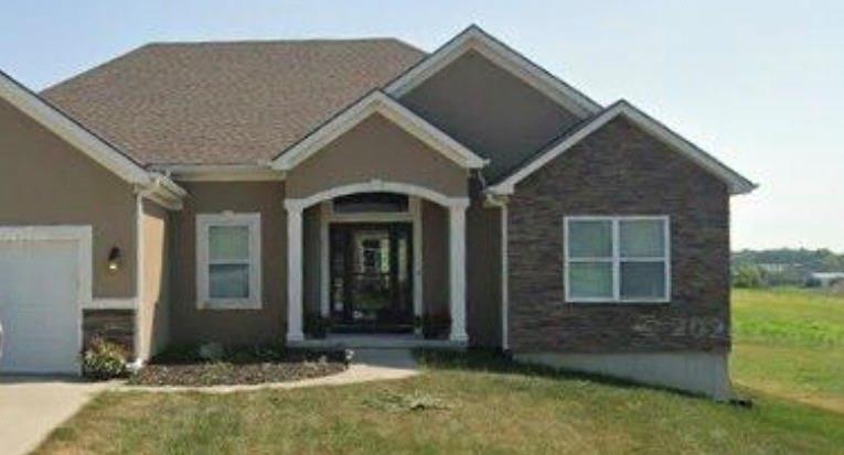 Listing Photo MLS #HMS2631425