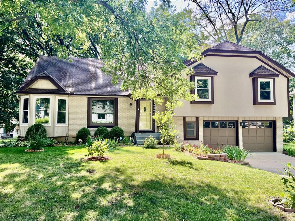 Listing Photo MLS #HMS2631585