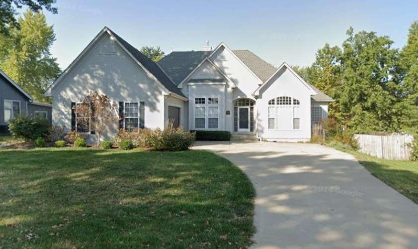 Listing Photo MLS #HMS2631630