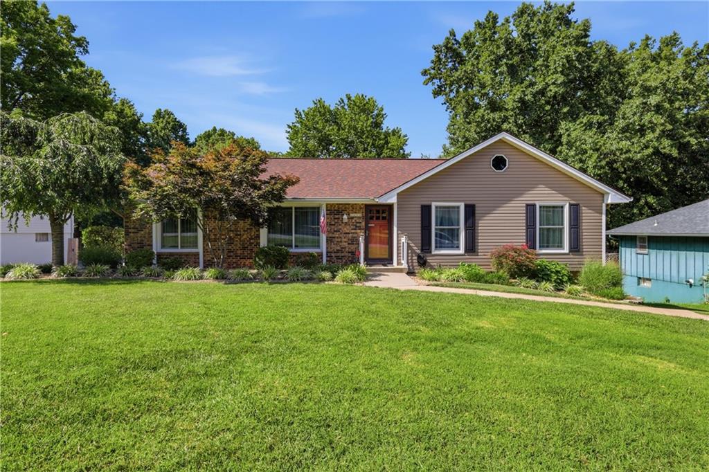 Listing Photo MLS #HMS2631661