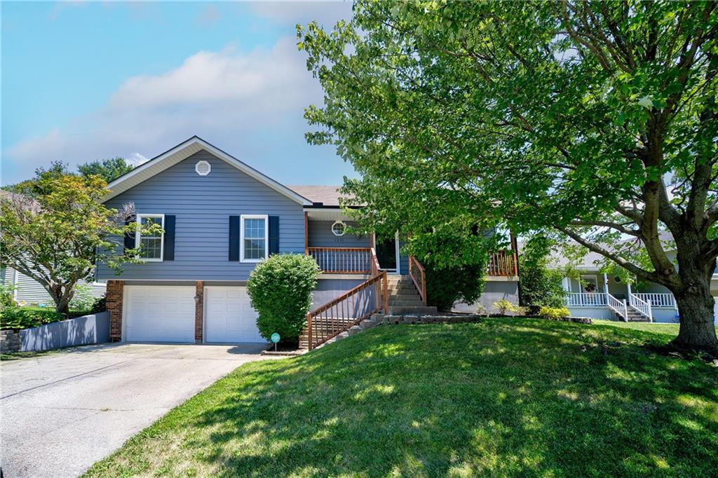 Listing Photo MLS #HMS2631846