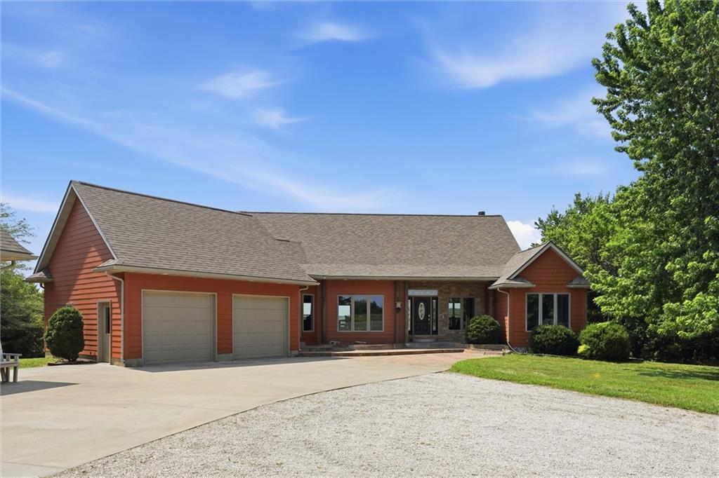Listing Photo MLS #HMS2631885
