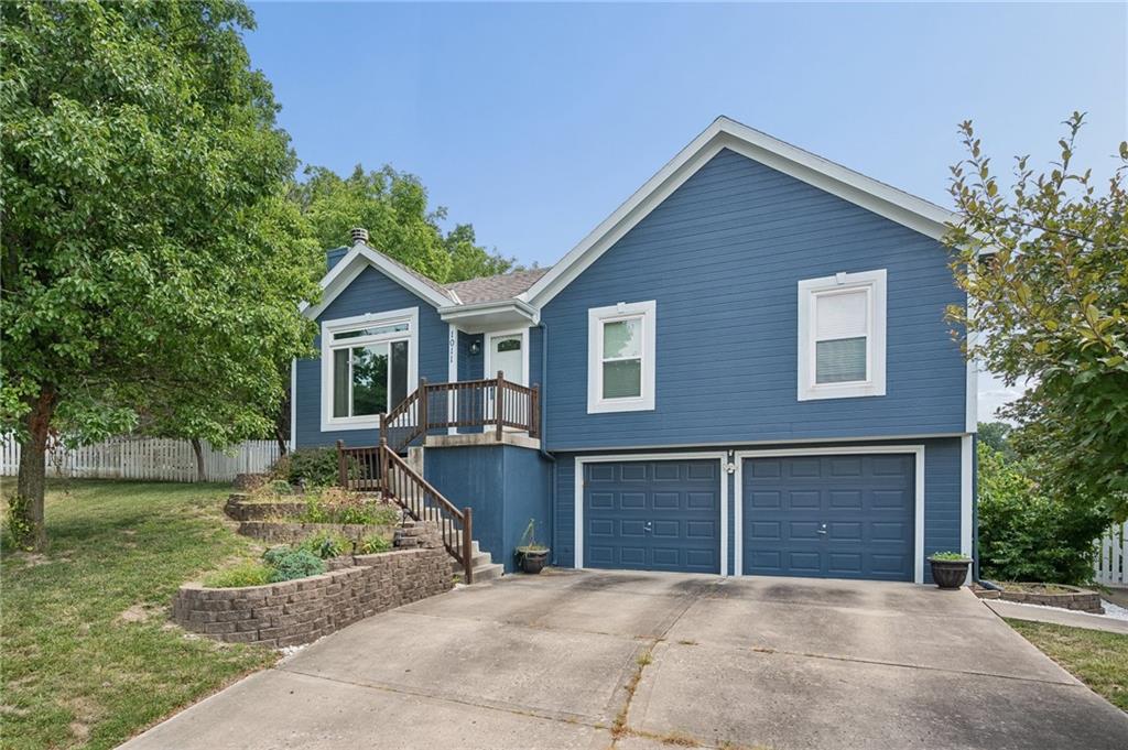 Listing Photo MLS #HMS2632313