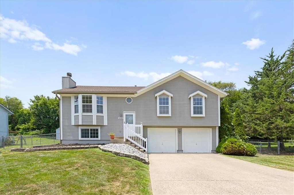 Listing Photo MLS #HMS2632508