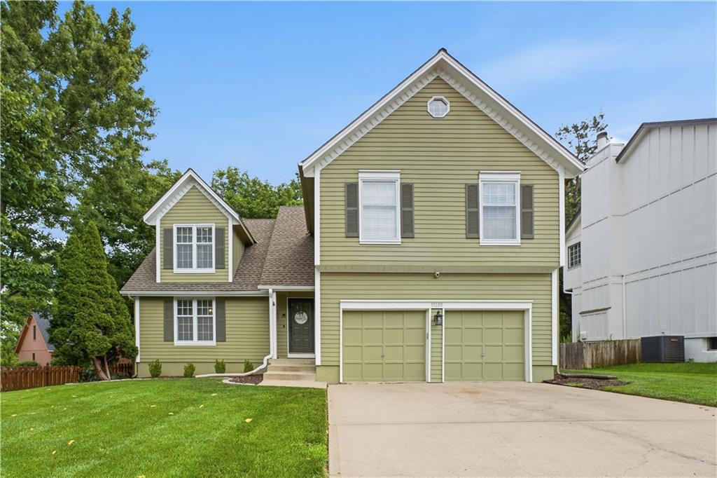 Listing Photo MLS #HMS2632637