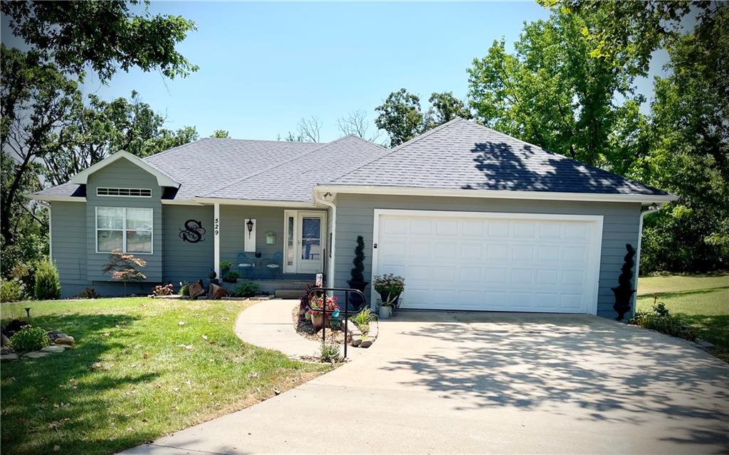 Listing Photo MLS #HMS2632639