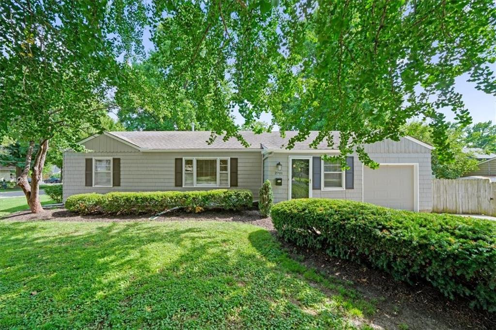 Listing Photo MLS #HMS2632763