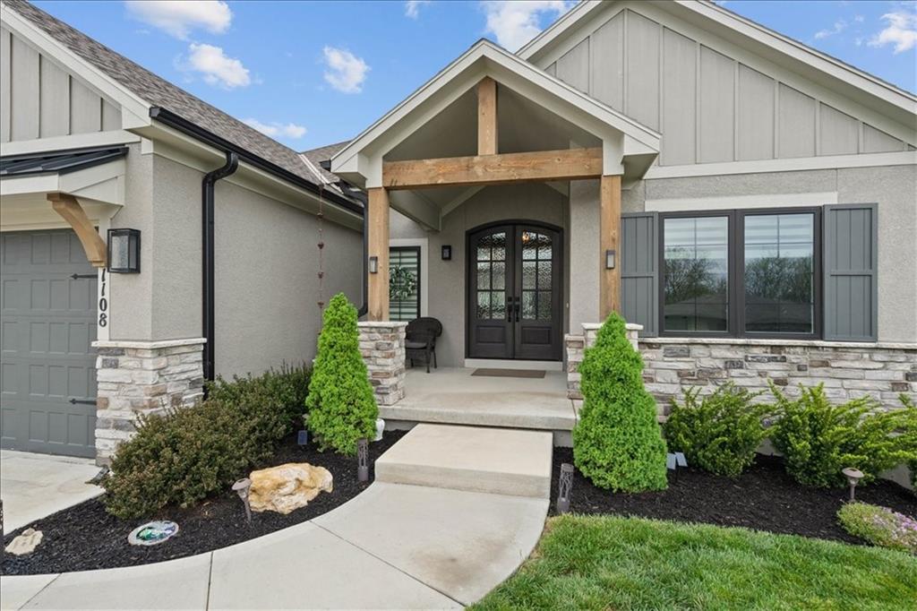 Listing Photo MLS #HMS2632836