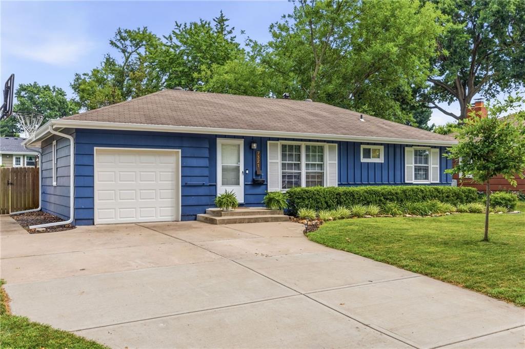 Listing Photo MLS #HMS2632845
