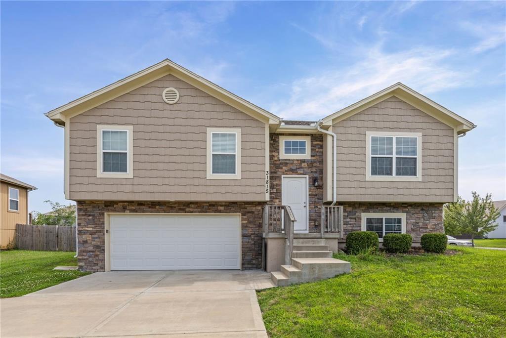 Listing Photo MLS #HMS2633080