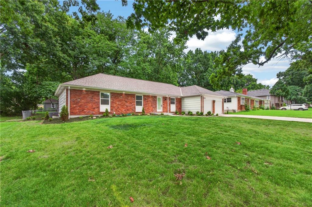 Listing Photo MLS #HMS2633204