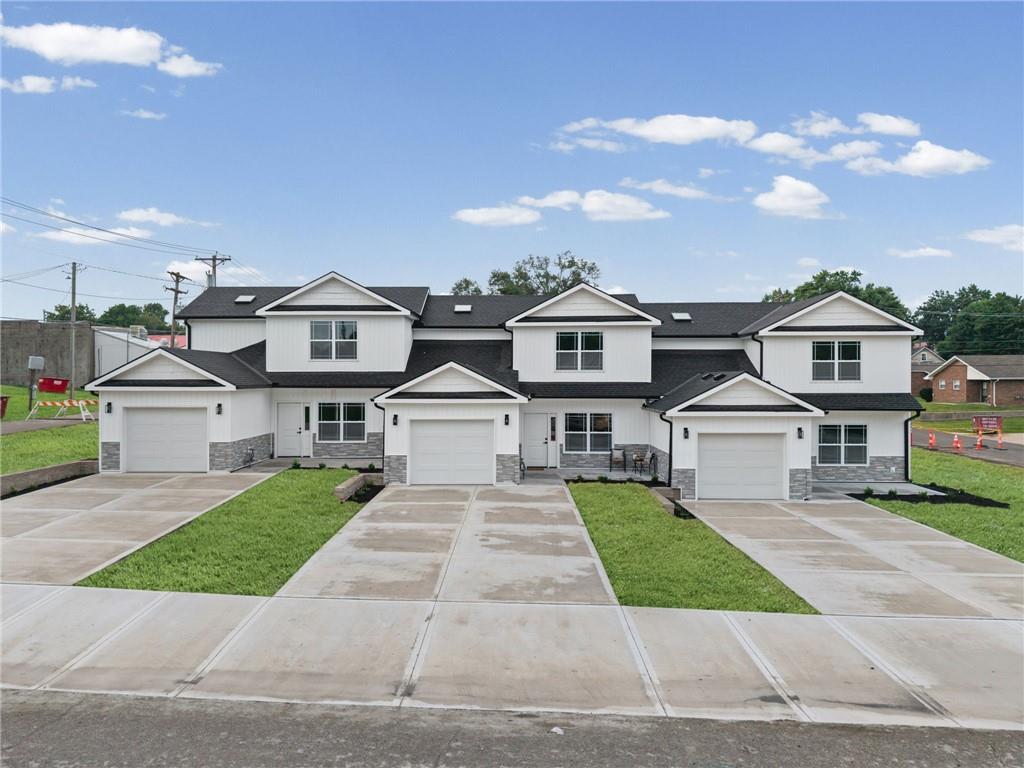 Listing Photo MLS #HMS2633211
