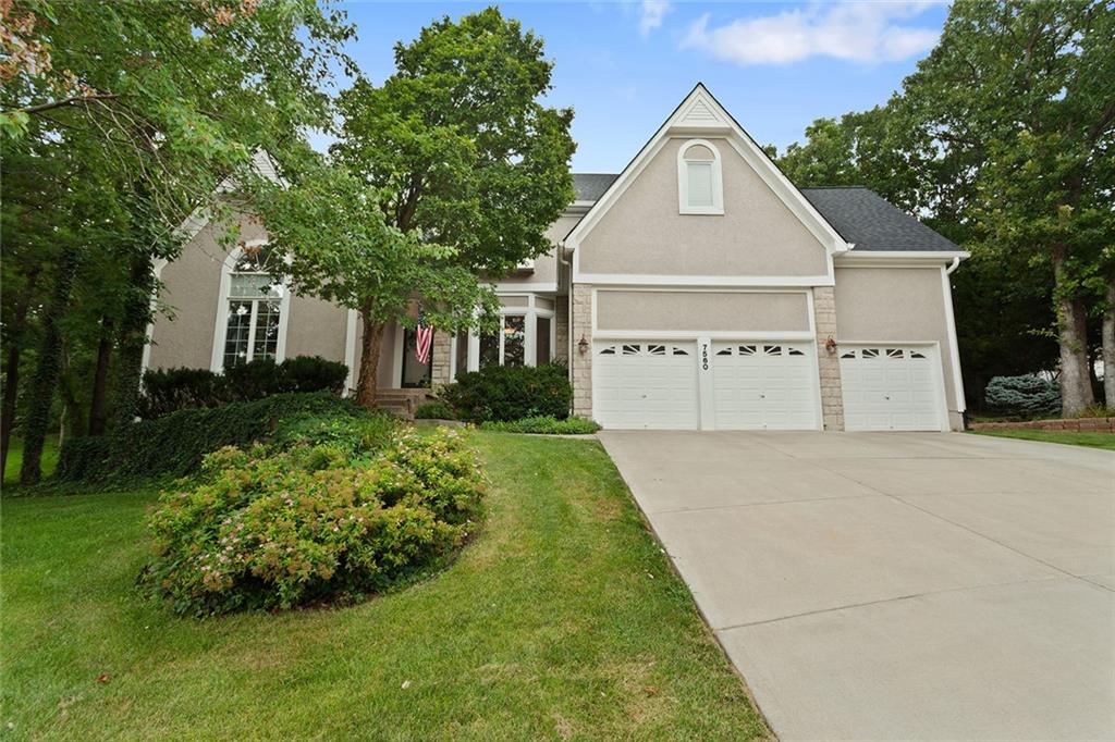 Listing Photo MLS #HMS2633624