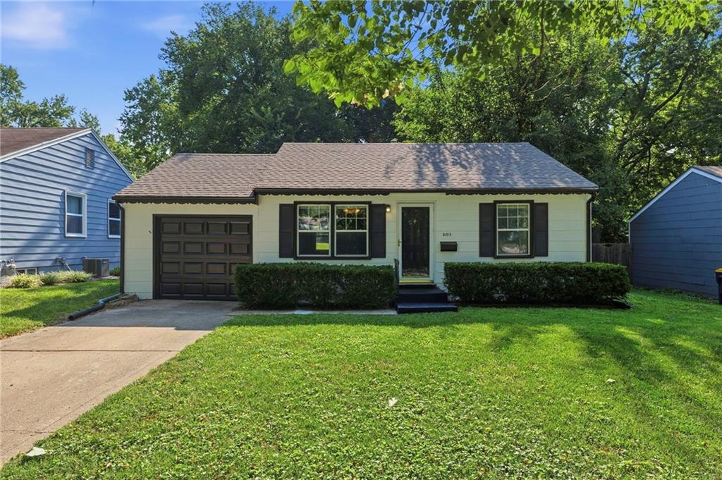 Listing Photo MLS #HMS2633664