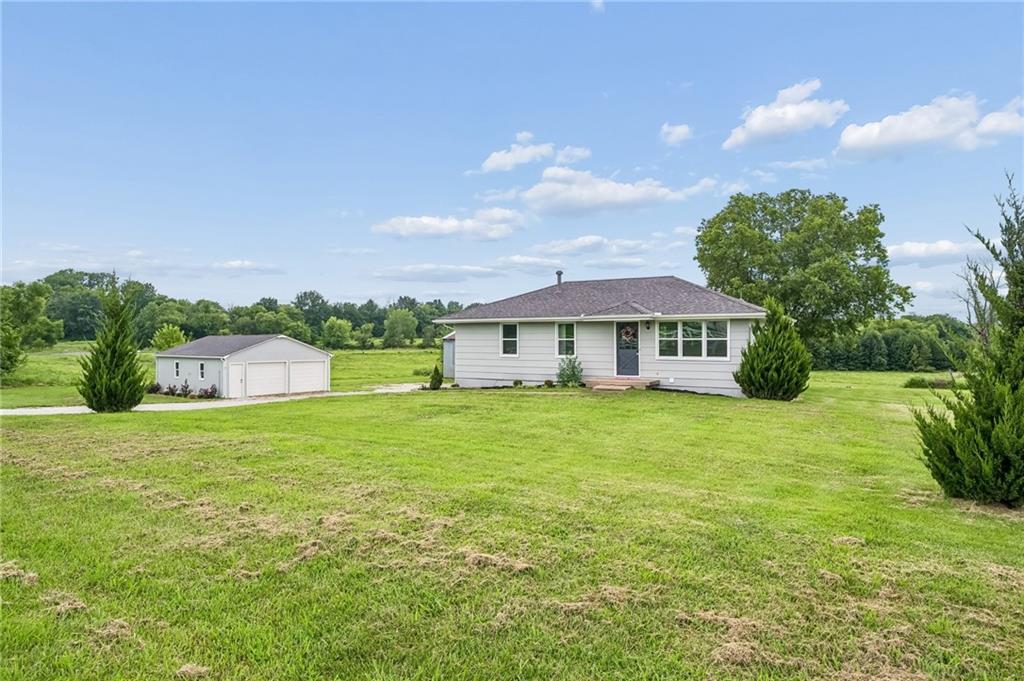 Listing Photo MLS #HMS2633946