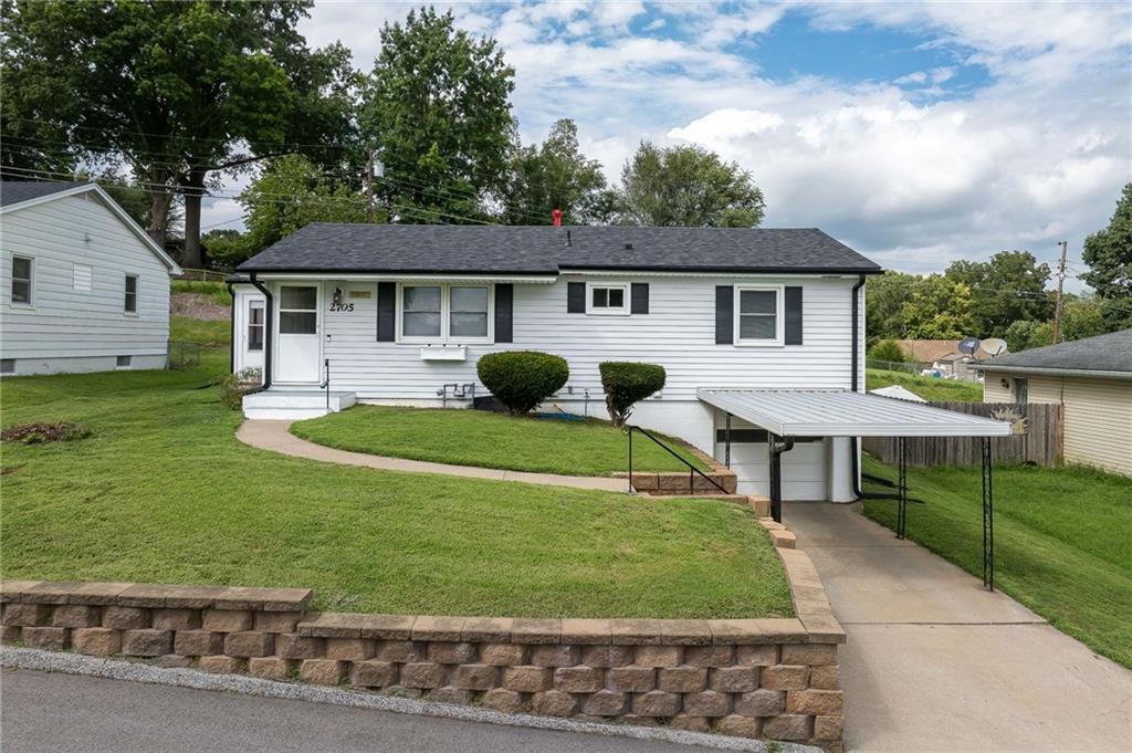 Listing Photo MLS #HMS2635076