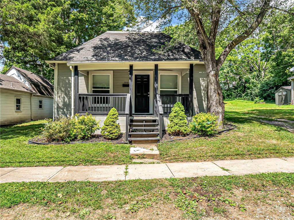 Listing Photo MLS #HMS2635316