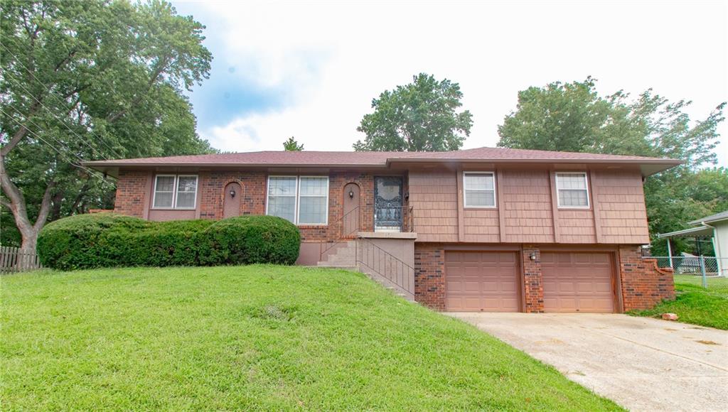 Listing Photo MLS #HMS2635543