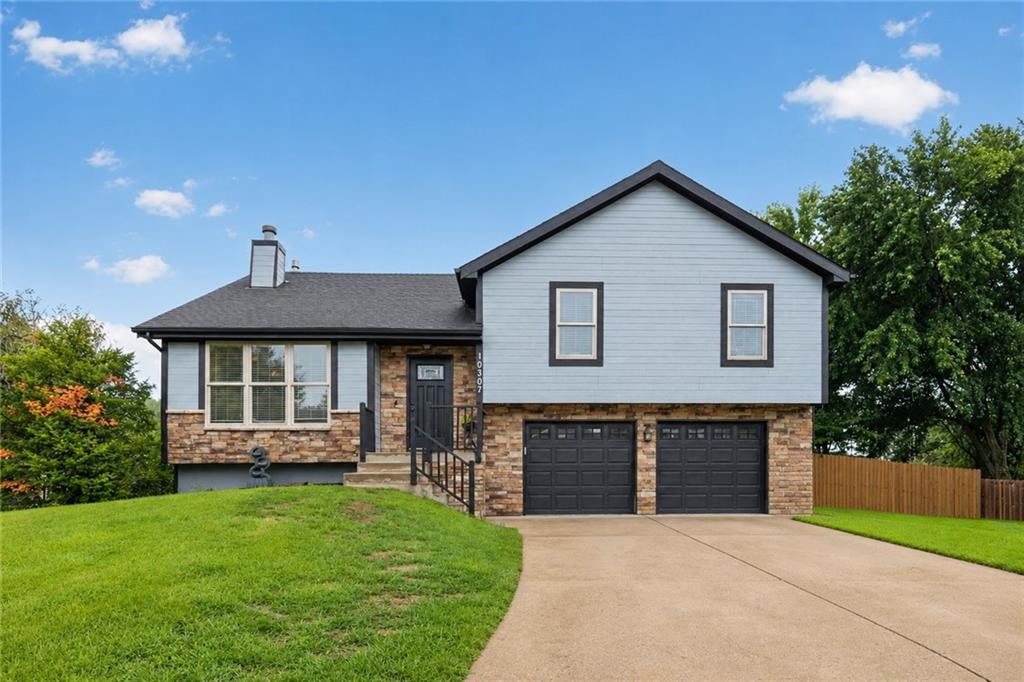 Listing Photo MLS #HMS2635554