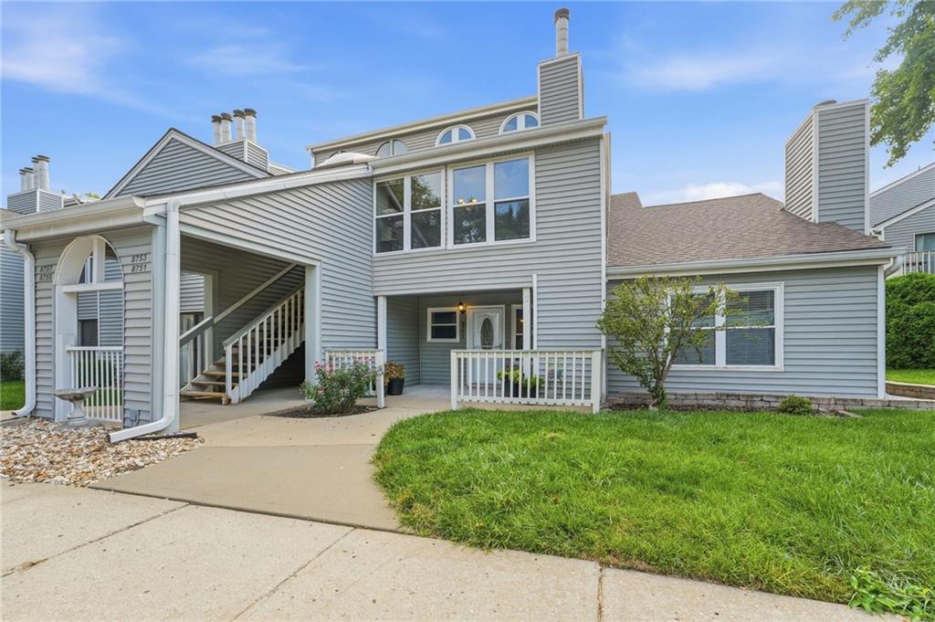 Listing Photo MLS #HMS2635904