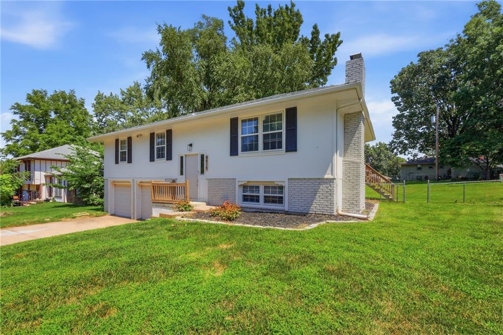 Listing Photo MLS #HMS2636503