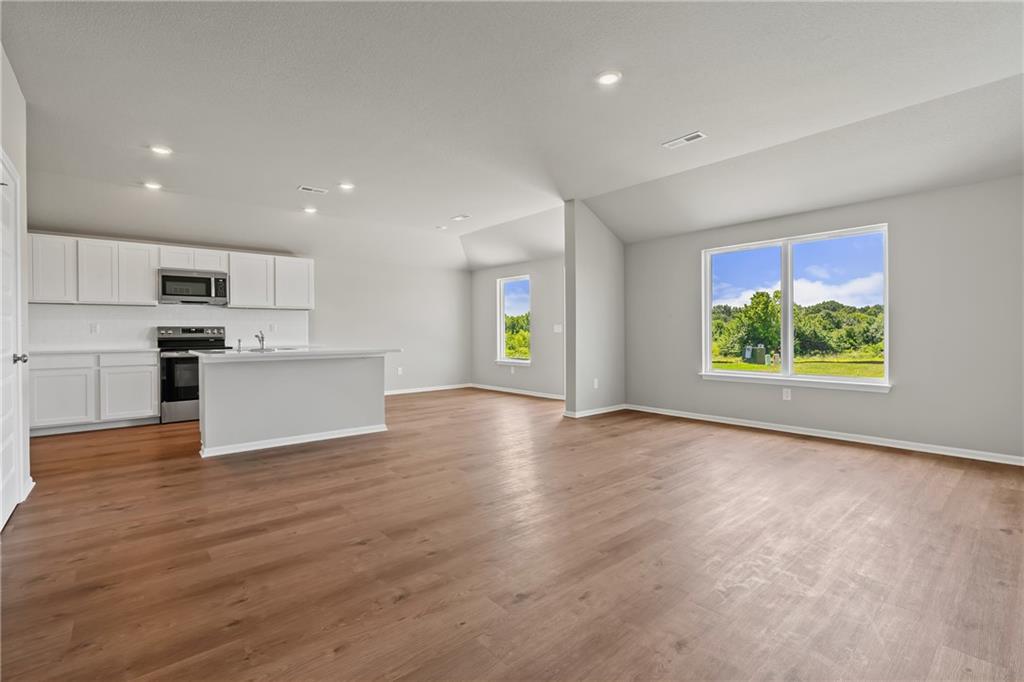 Listing Photo MLS #HMS2636745