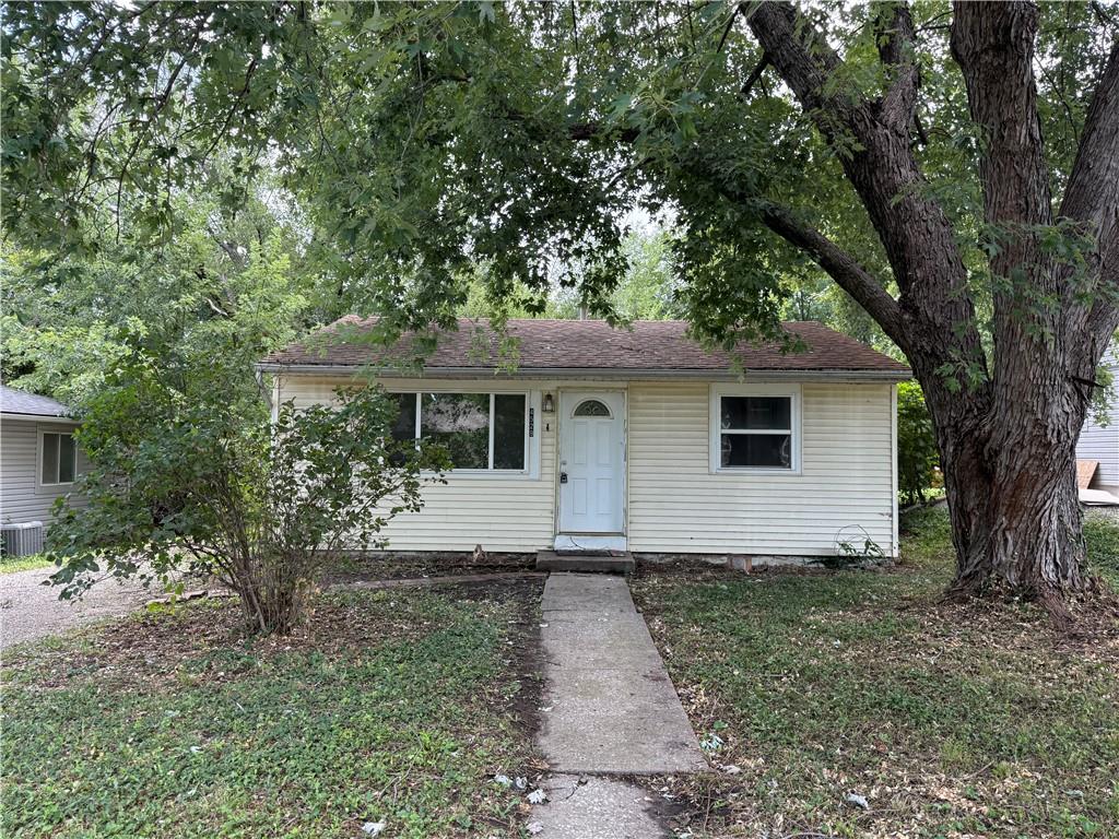 Listing Photo MLS #HMS2636829