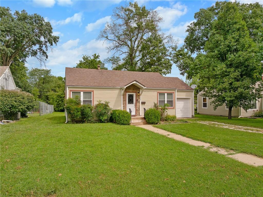 Listing Photo MLS #HMS2637139
