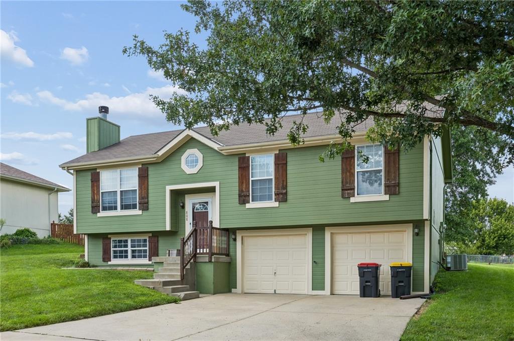 Listing Photo MLS #HMS2637512