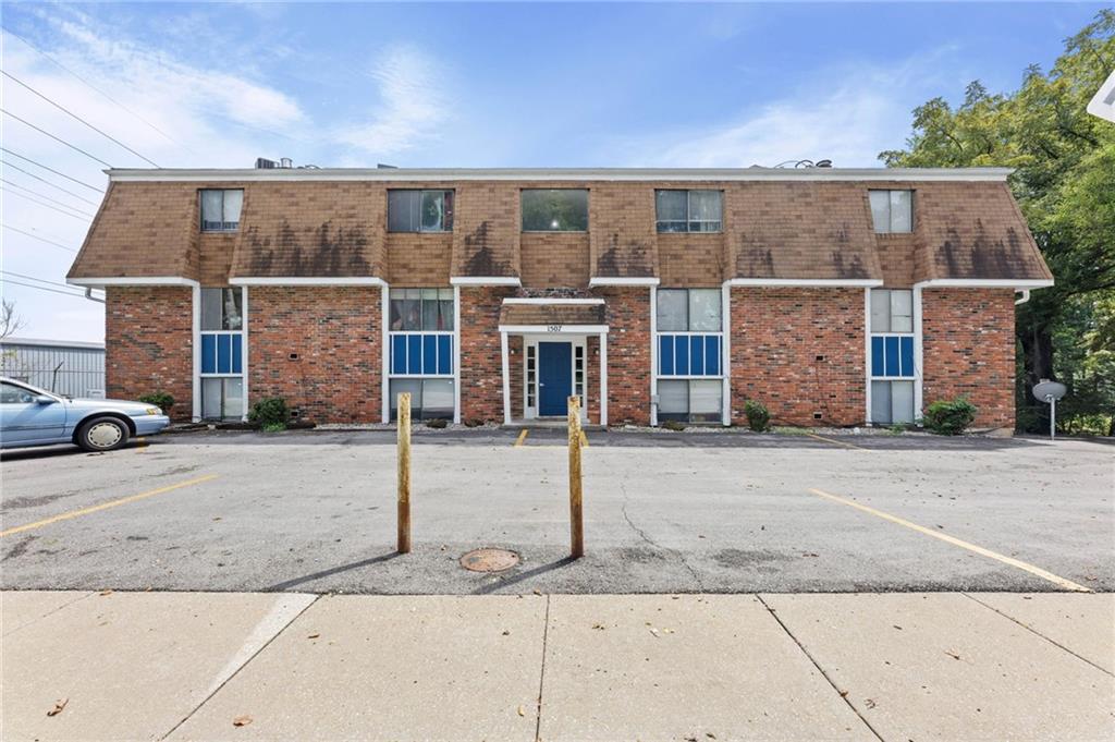 Listing Photo MLS #HMS2638050