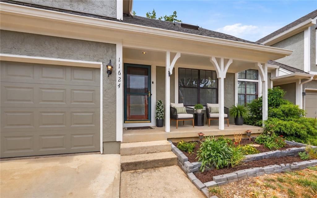 Listing Photo MLS #HMS2639570
