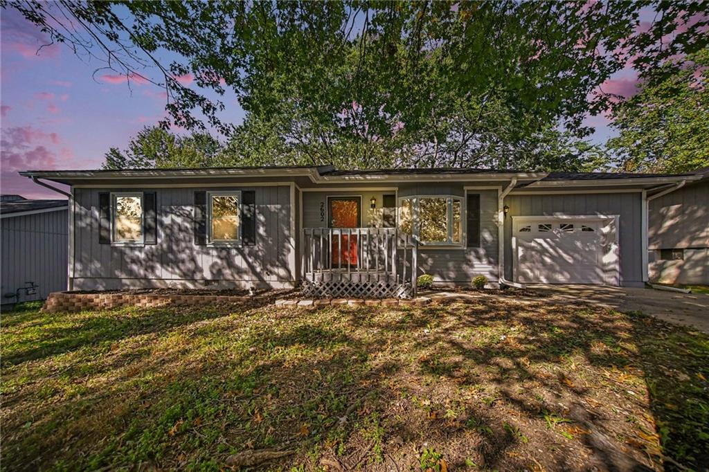 Listing Photo MLS #HMS2641065