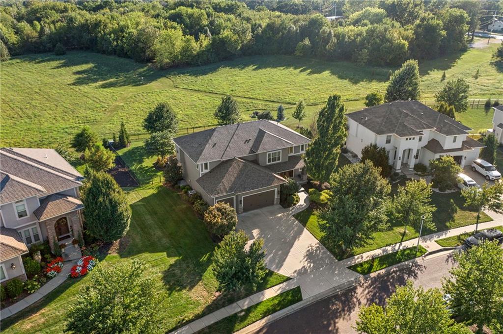 Listing Photo MLS #HMS2641134