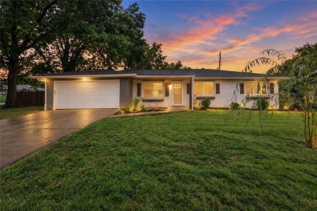 Listing Photo MLS #HMS2641285