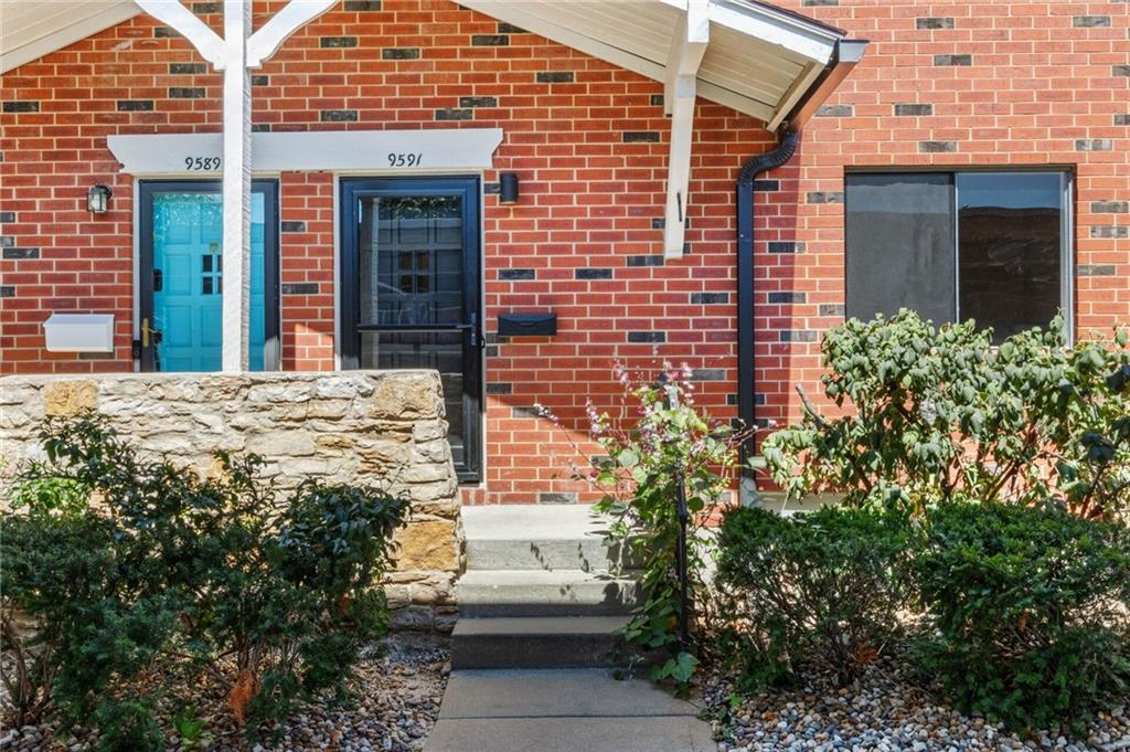 Listing Photo MLS #HMS2641343